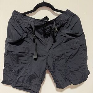 Uniqlo Men's Dark Gray Cargo Shorts